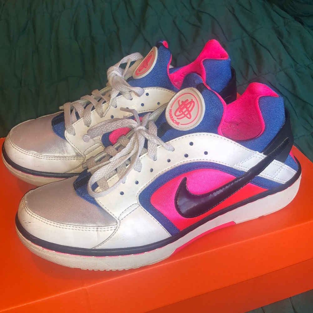 Vintage NIKE Huarache Size 8